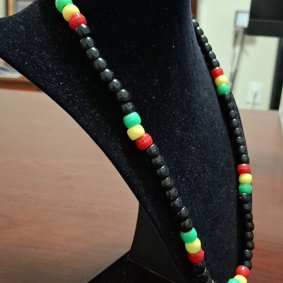 NECKLACE - Picture 4 of 8